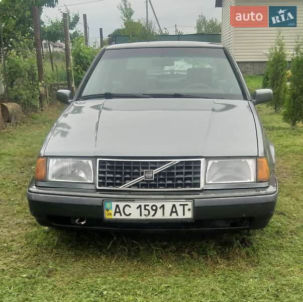 1989 volvo 440