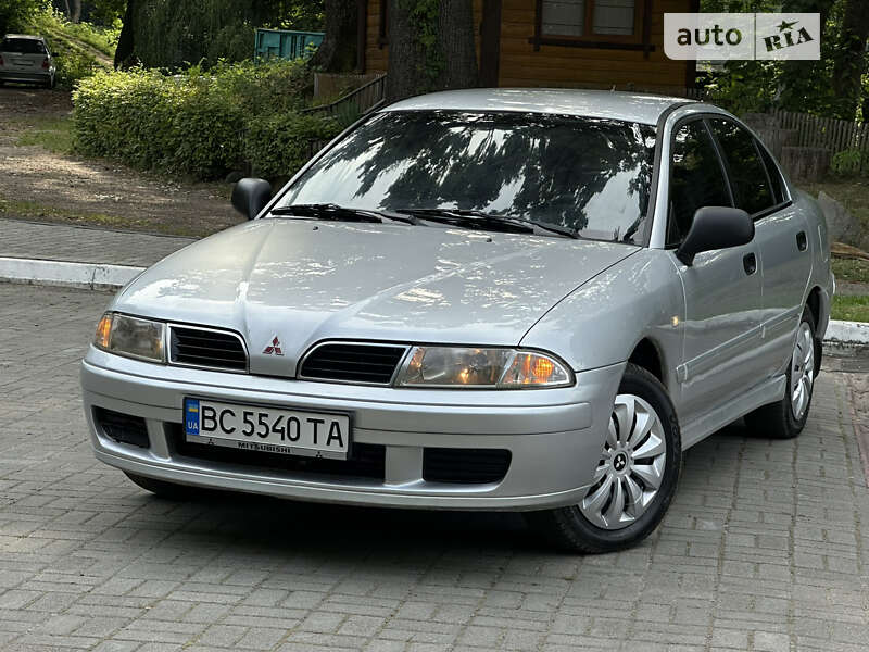 2003 mitsubishi carisma