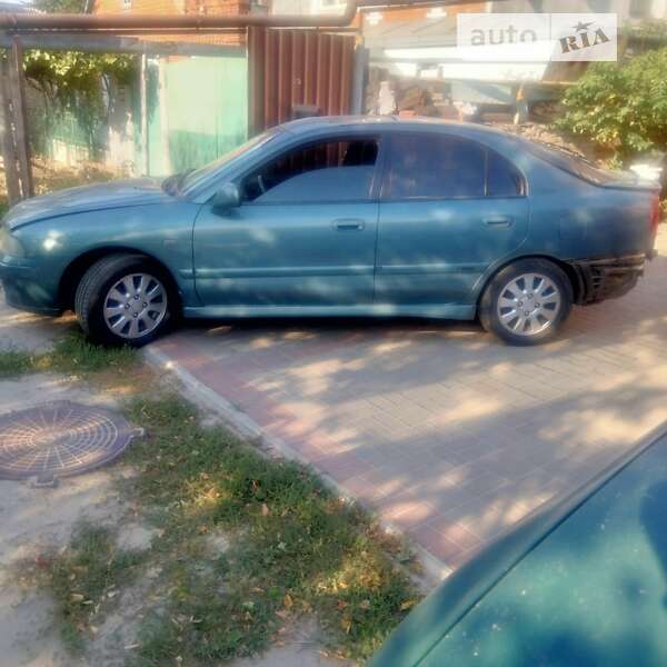 2003 mitsubishi carisma