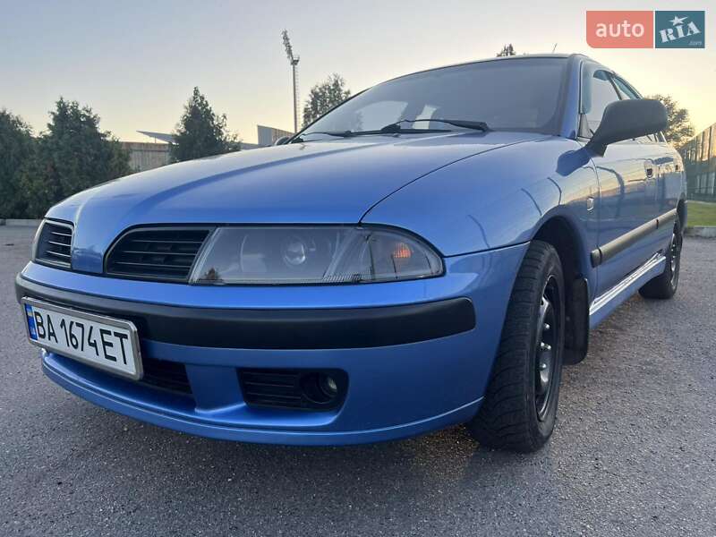 2001 mitsubishi carisma
