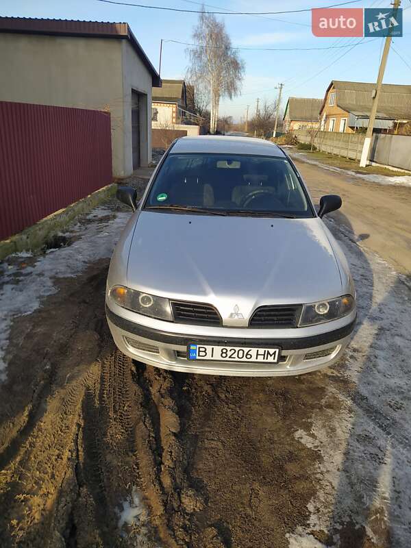 2003 mitsubishi carisma