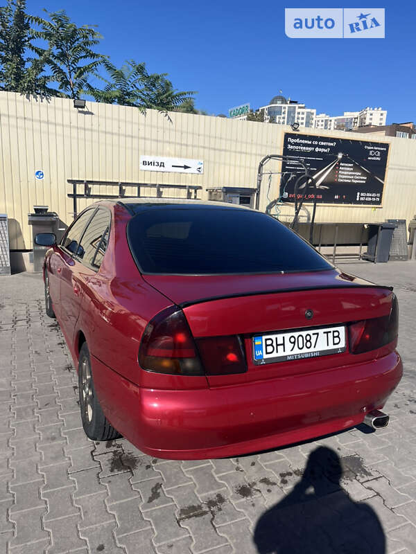 1996 mitsubishi carisma