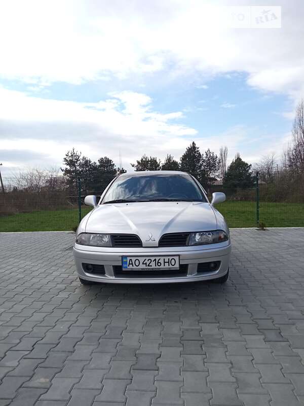 2003 mitsubishi carisma