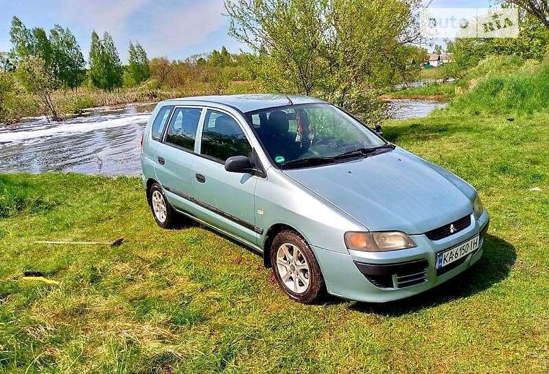 2002 mitsubishi space star