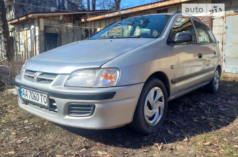 1999 mitsubishi space star