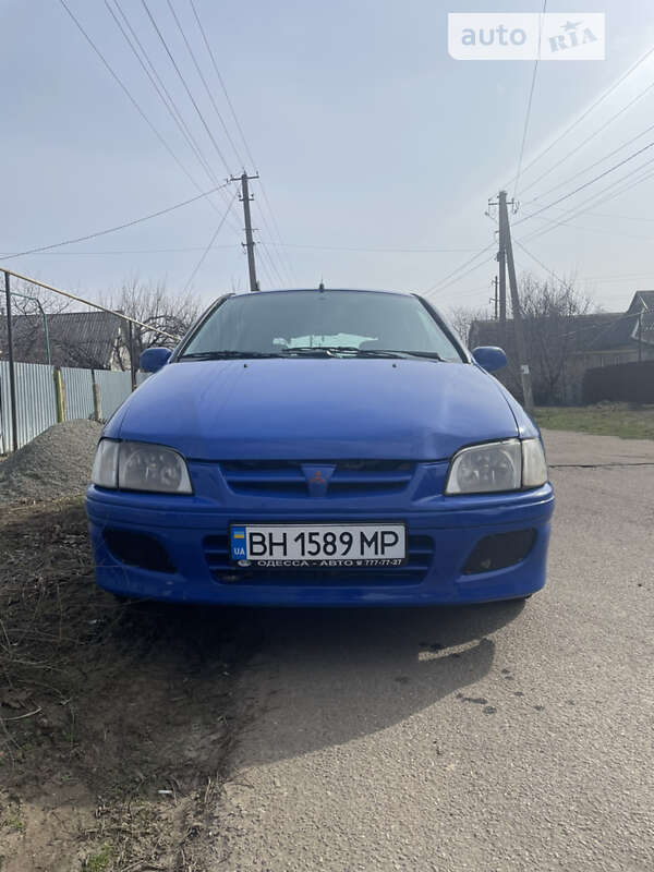 1999 mitsubishi space star