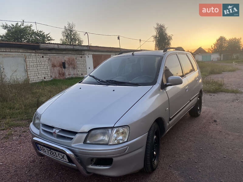 2001 mitsubishi space star