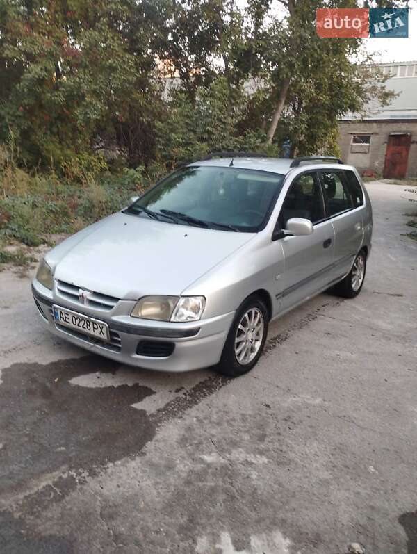 2002 mitsubishi space star