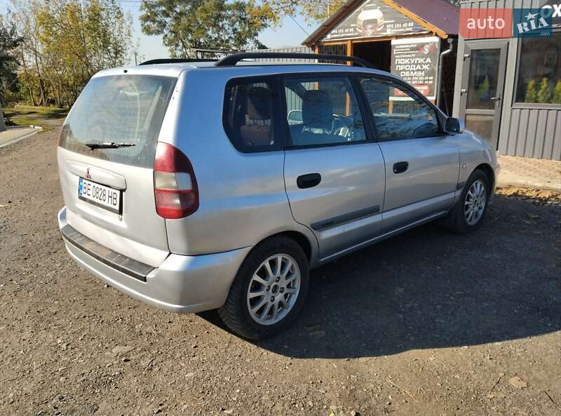 2002 mitsubishi space star