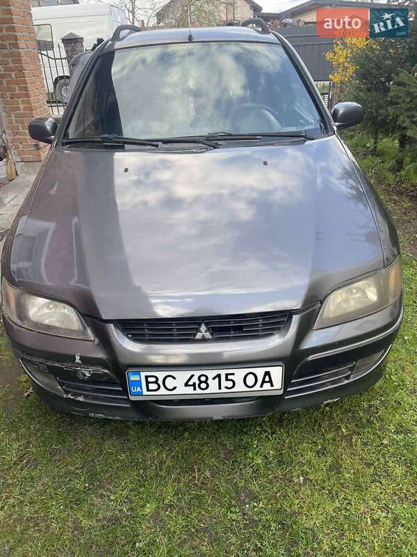 2002 mitsubishi space star
