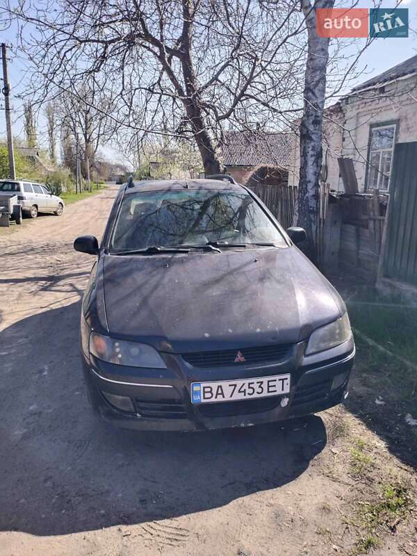2003 mitsubishi space star