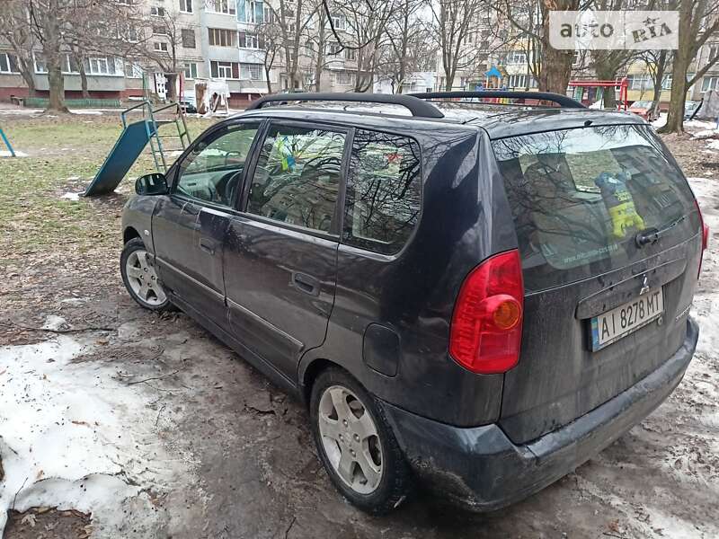 2003 mitsubishi space star