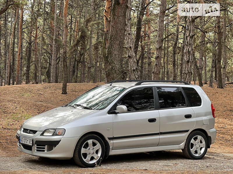 2004 mitsubishi space star