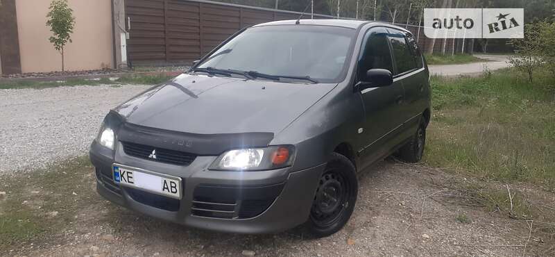 2004 mitsubishi space star