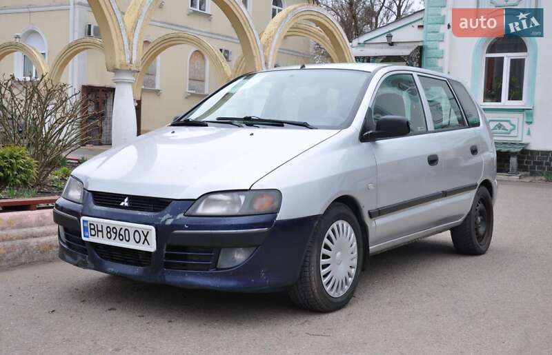 2004 mitsubishi space star