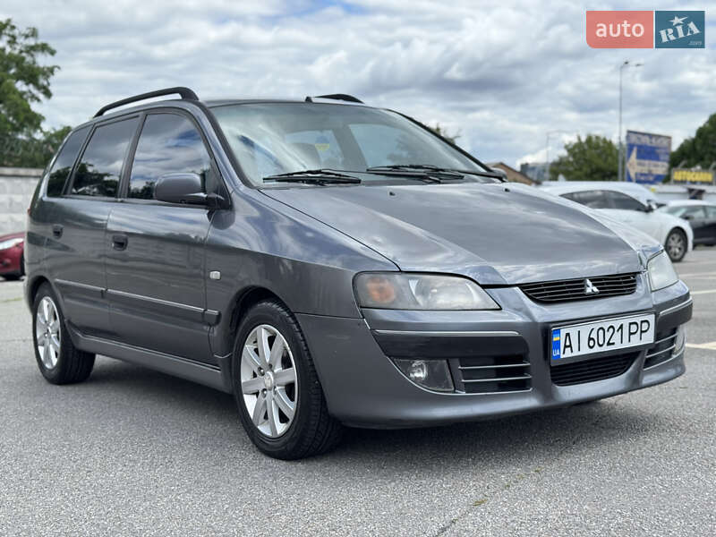 2004 mitsubishi space-star