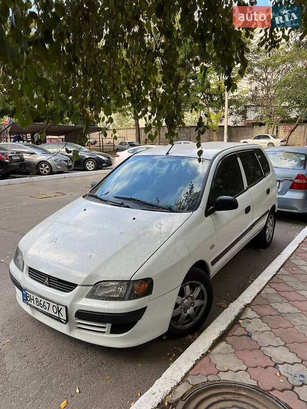 2004 mitsubishi space star