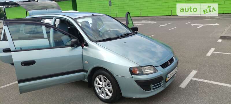 2004 mitsubishi space star