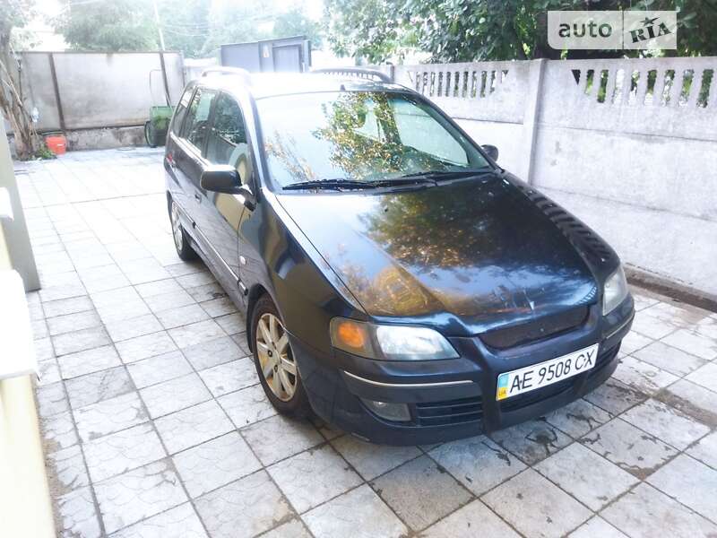 2004 mitsubishi space star