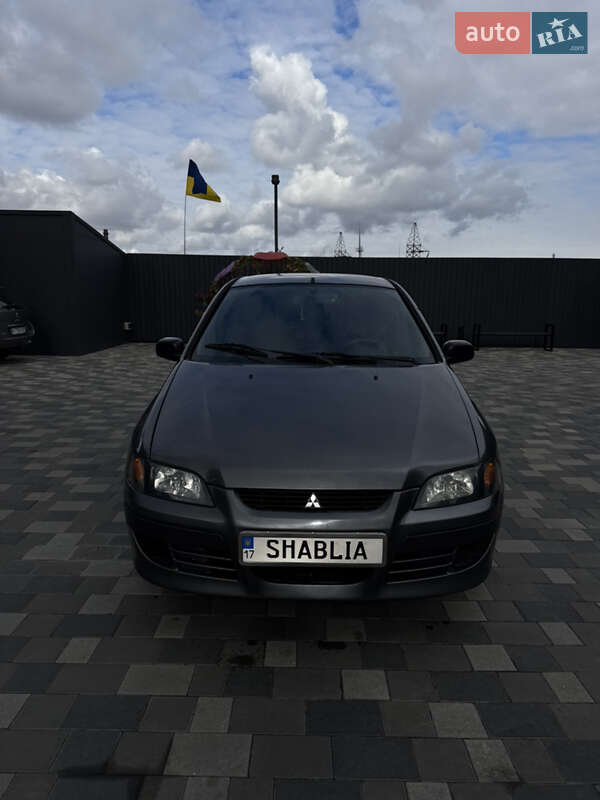 2004 mitsubishi speace star
