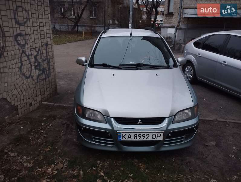 2004 mitsubishi space star