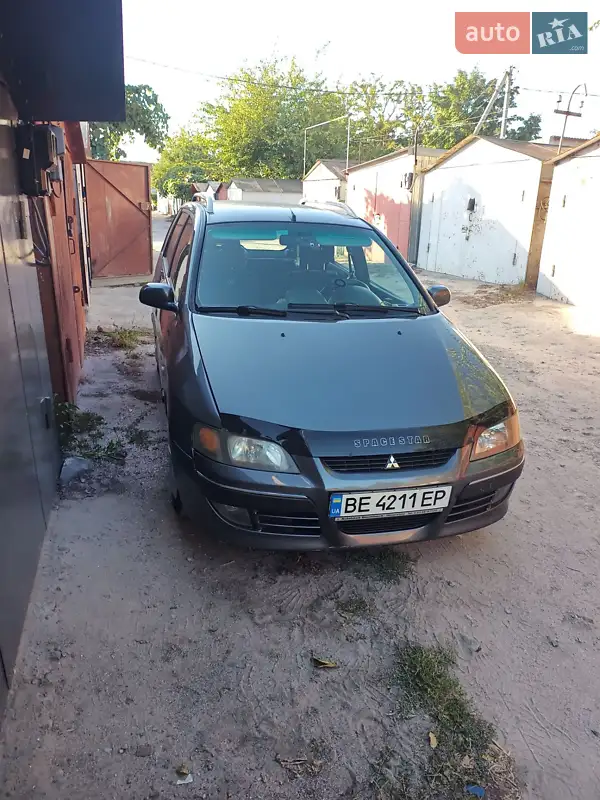 2004 mitsubishi space star