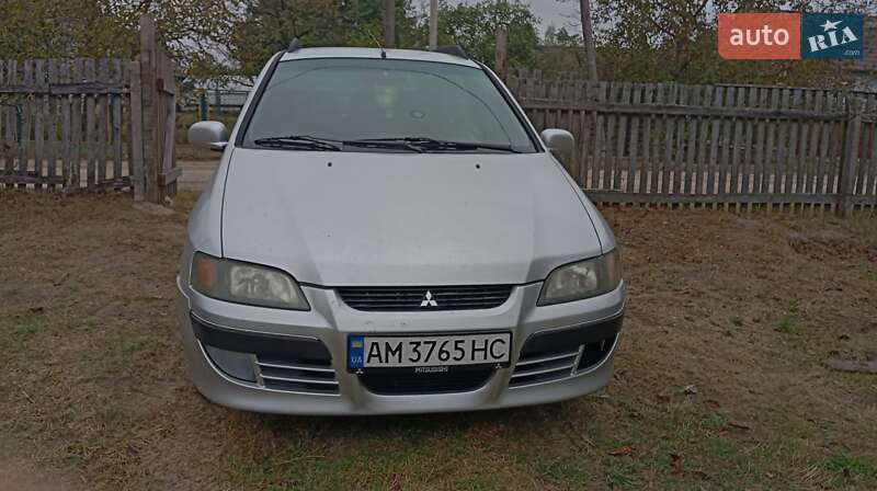 2002 mitsubishi space star