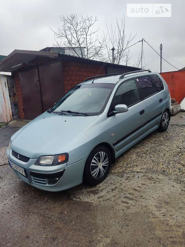 2002 mitsubishi space star