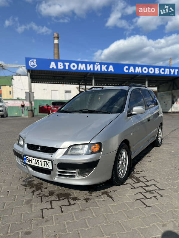 2003 mitsubishi speace star