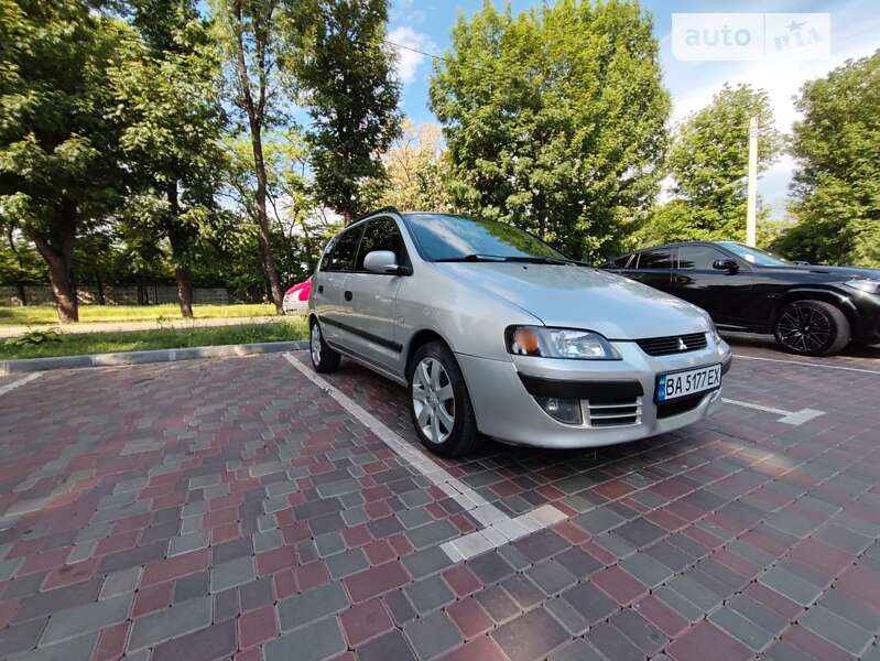 2003 mitsubishi space star