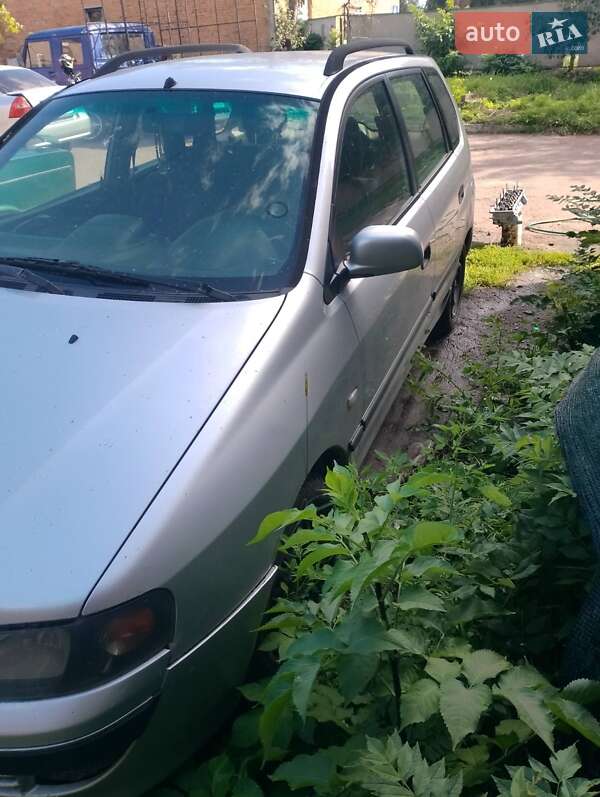 2004 mitsubishi space star