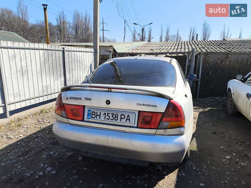 1996 mitsubishi carisma