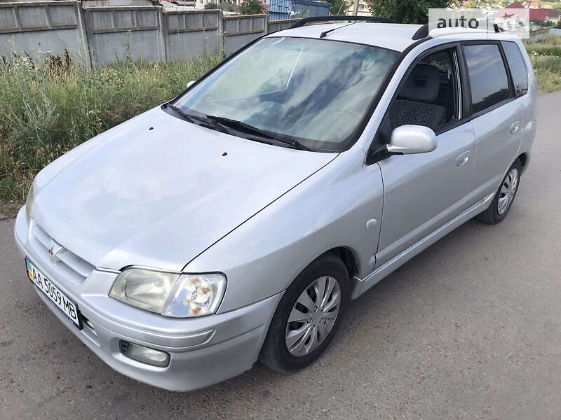 2002 mitsubishi space star