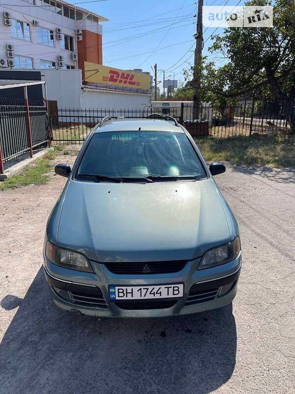 2003 mitsubishi space star