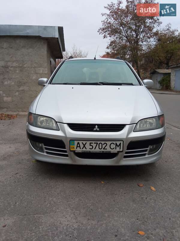 2003 mitsubishi space star