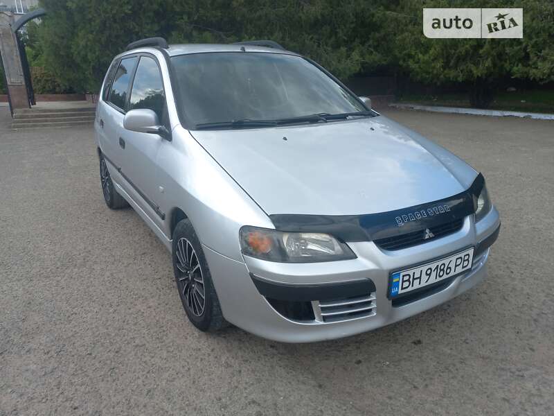 2004 mitsubishi speace