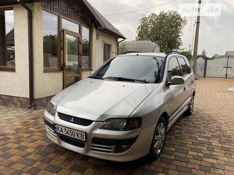 2004 mitsubishi space star