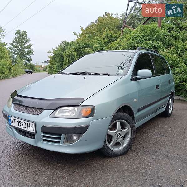 2004 mitsubishi speace
