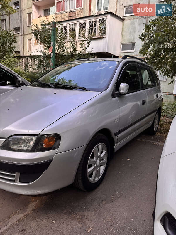 2004 mitsubishi space star