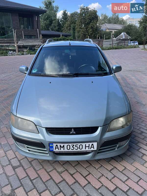2004 mitsubishi space star