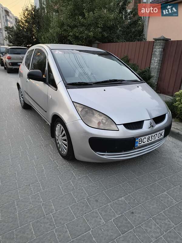 2005 mitsubishi colt