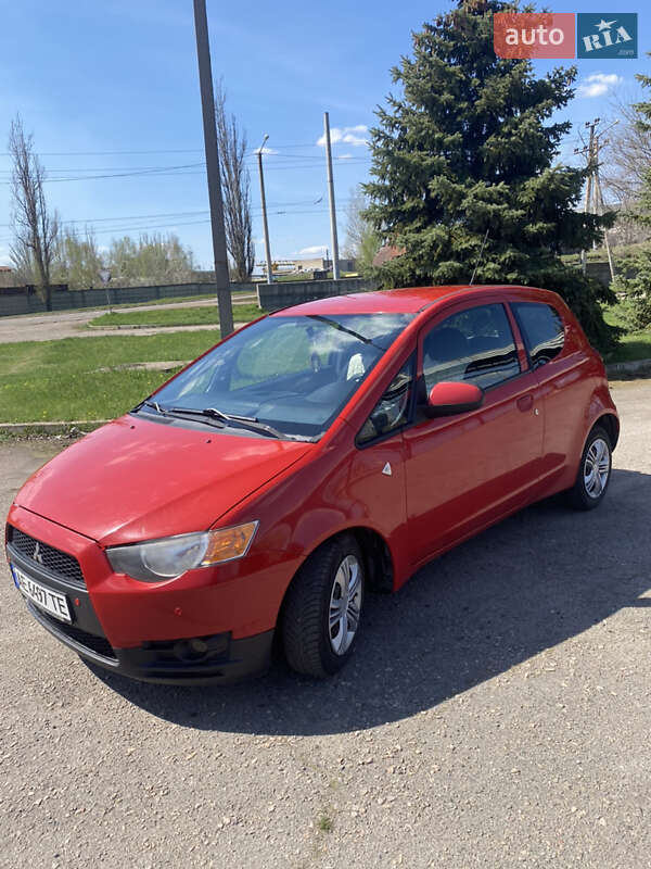 2009 mitsubishi colt
