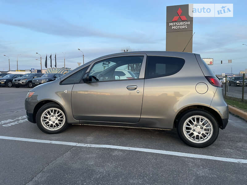 2009 mitsubishi colt