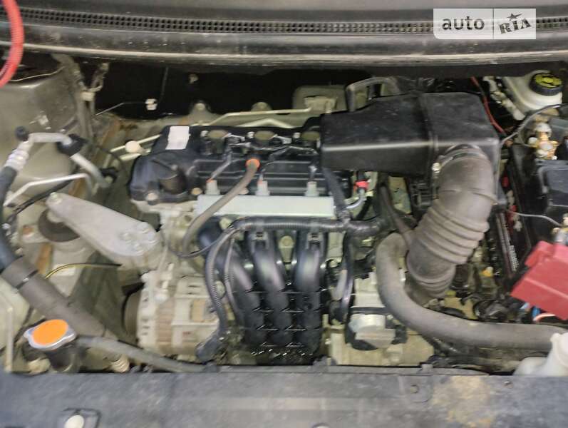 2012 mitsubishi colt
