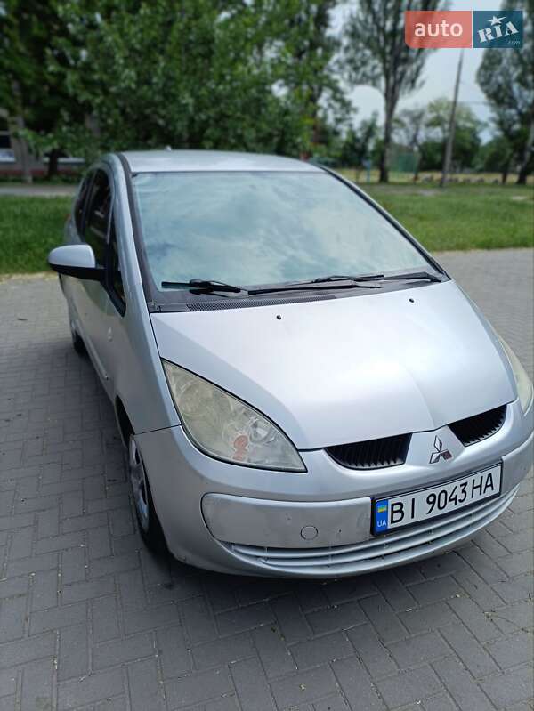 2005 mitsubishi colt