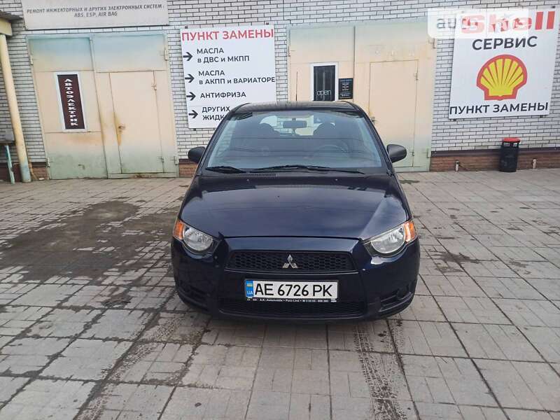 2010 mitsubishi colt