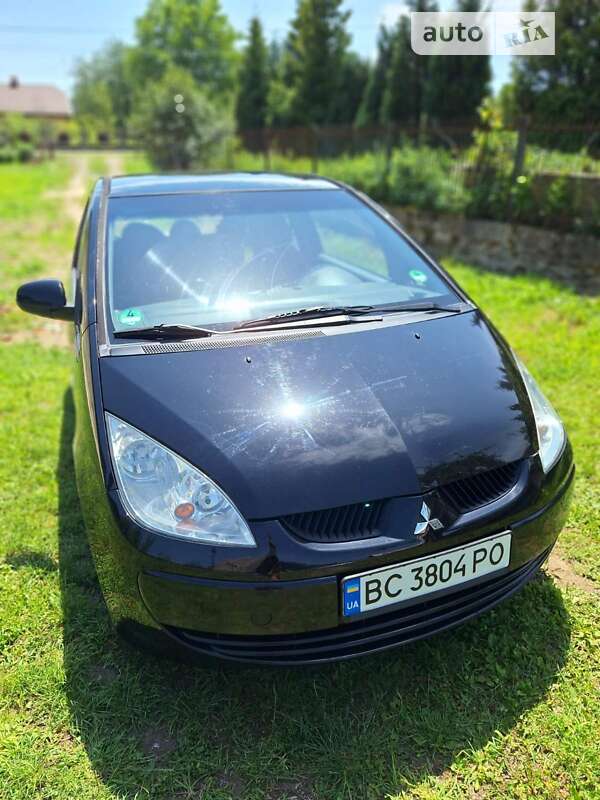 2005 mitsubishi colt