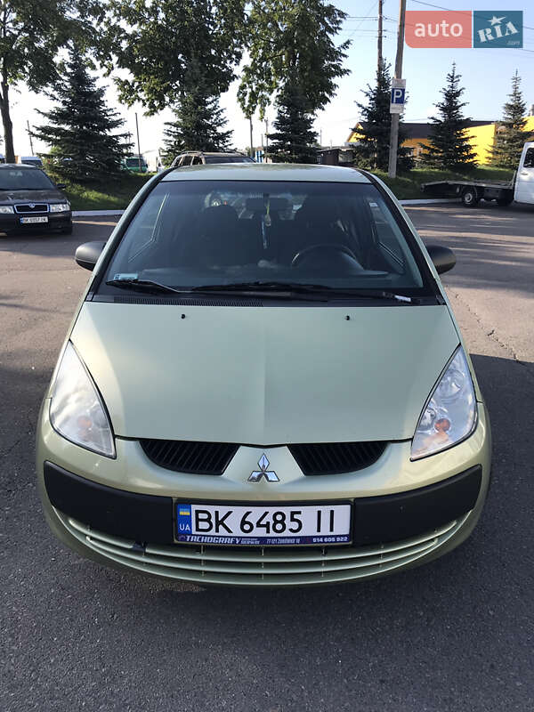2005 mitsubishi colt
