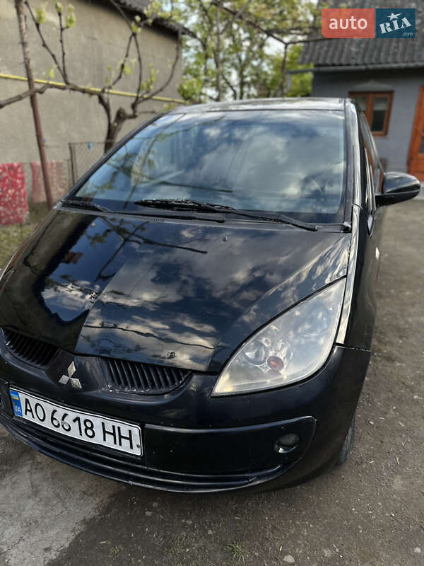 2005 mitsubishi colt
