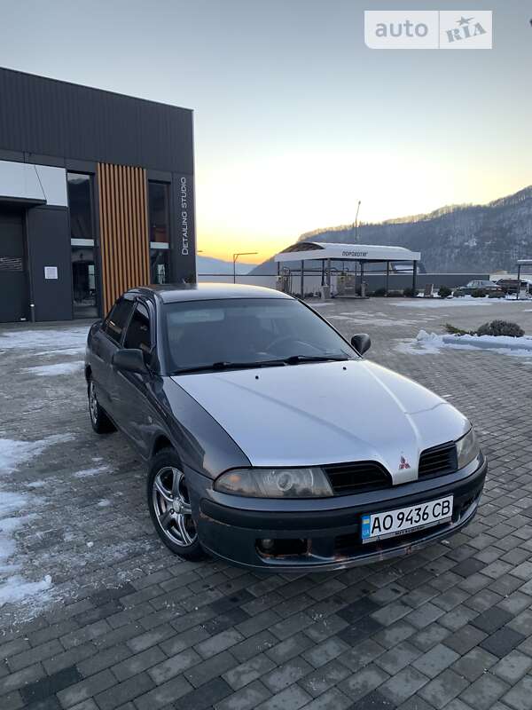 2002 mitsubishi carisma